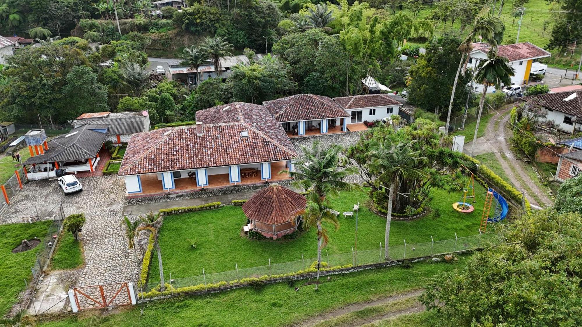 Chez Yannick Bed & Breakfast Salento Exterior photo